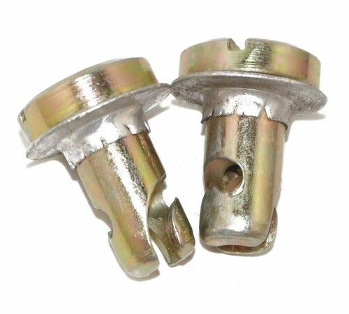 Paire vis grille - de,